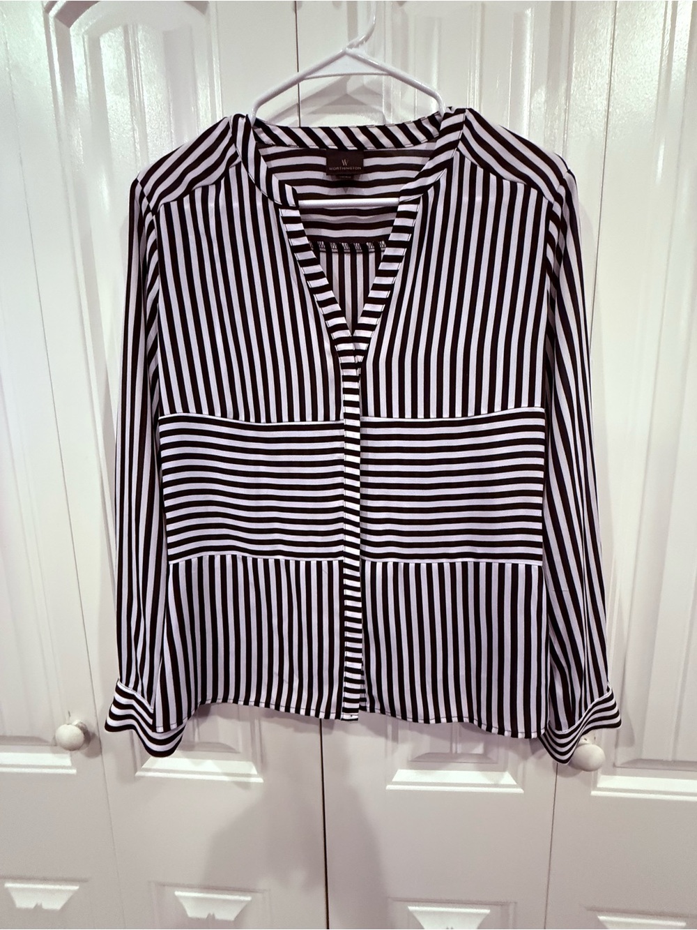 Worthington Black and White Striped Button-Down Blouse Size XS